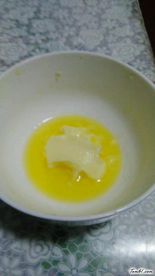 【鸡蛋小麻花】