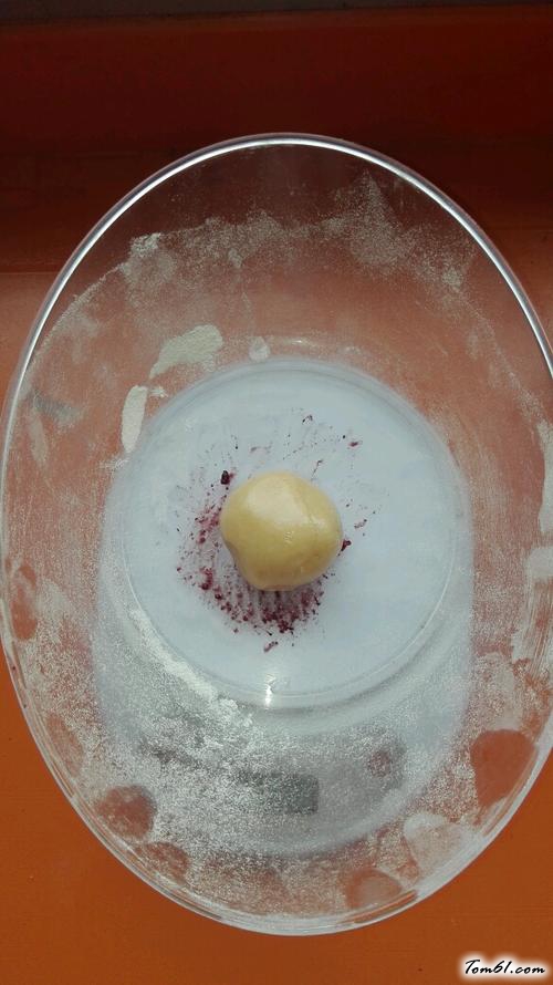 【黑米馅月饼】