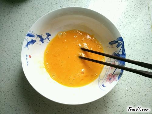 【鸡蛋米饭饼】