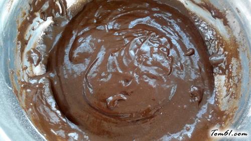 【可可杏仁蛋糕】