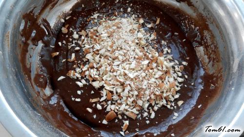 【可可杏仁蛋糕】