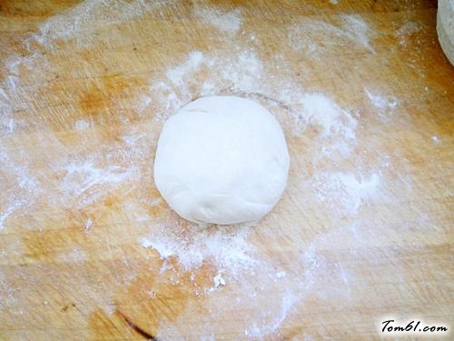 【层层香羊肉饼】