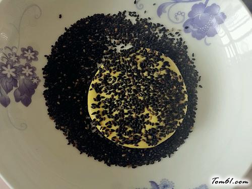 【芝香豆沙南瓜饼〈电饼铛版〉】