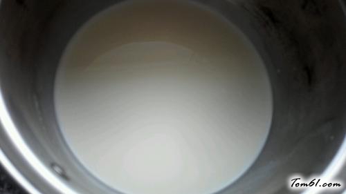 【【餐桌上的旅行】草莓蜜豆蛋挞】