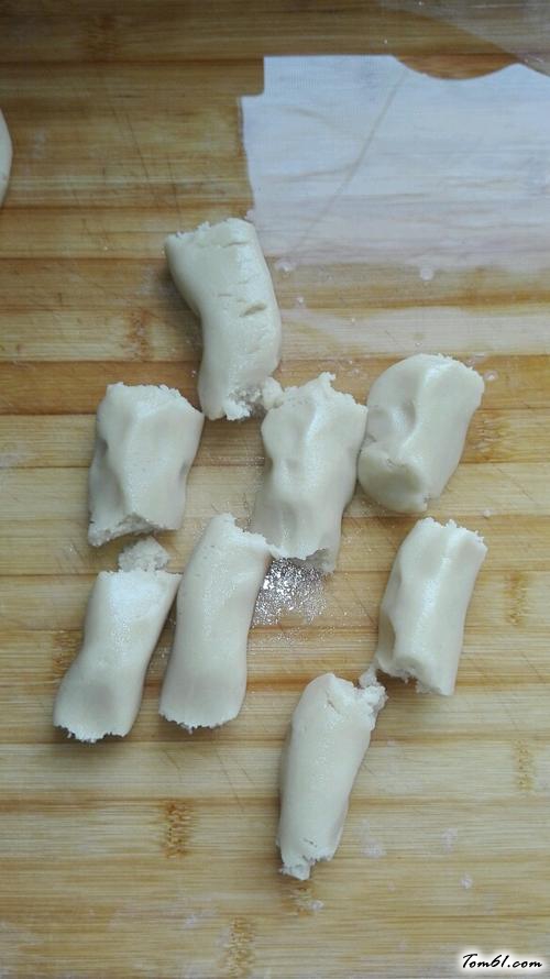 【黑米馅月饼】