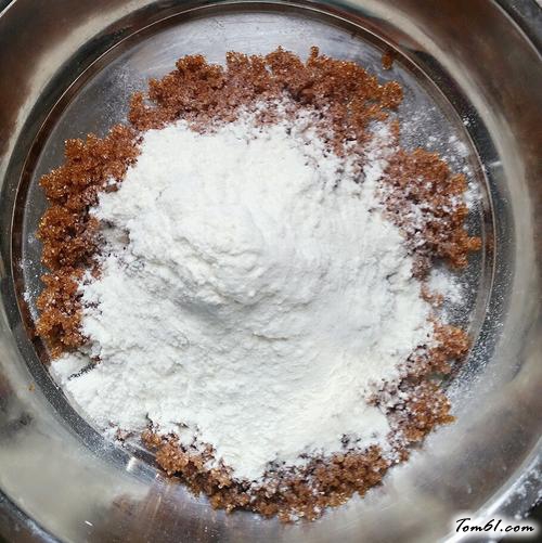 【红糖馅发面饼】