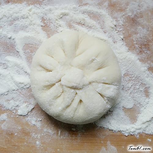 【红糖馅发面饼】