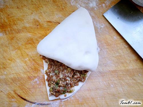 【层层香羊肉饼】