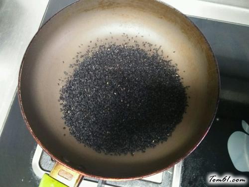 【花生芝麻糖】