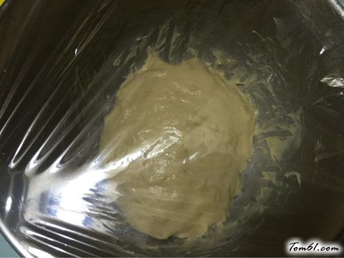 【香甜软面包】