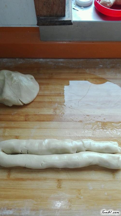 【黑米馅月饼】