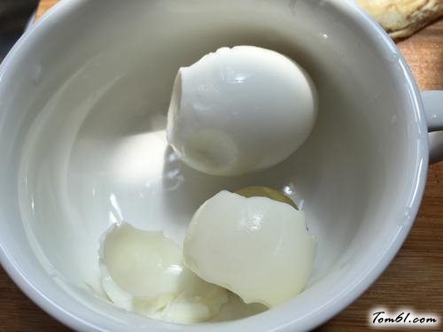 【当归红枣鸡蛋汤】