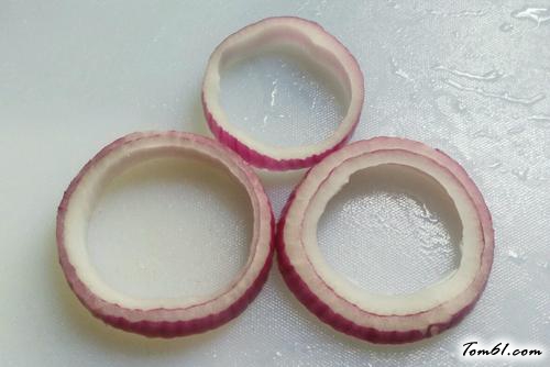 【洋葱圈煎蛋】