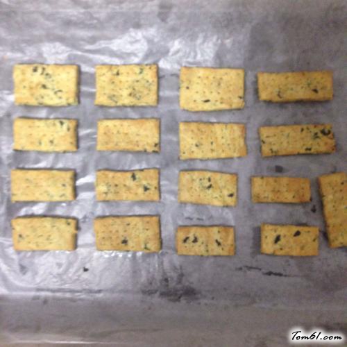 【海苔苏打饼干】