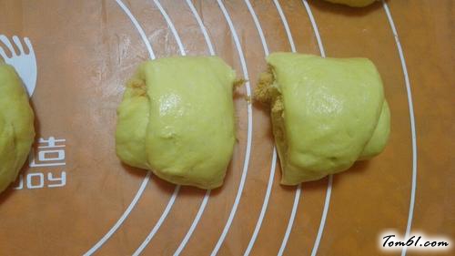 【南瓜肉松面包（无黄油)】