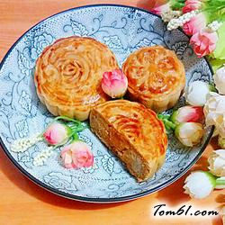 白莲蓉蛋黄广式月饼的做法