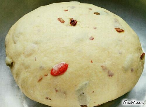 【蜂蜜鸡蛋玉米面发糕】