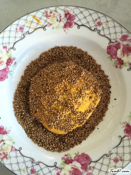 【芝香南瓜饼】