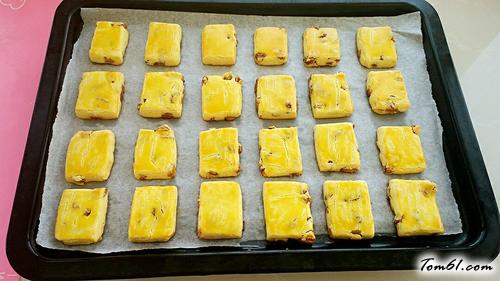 【葡萄干奶酥】