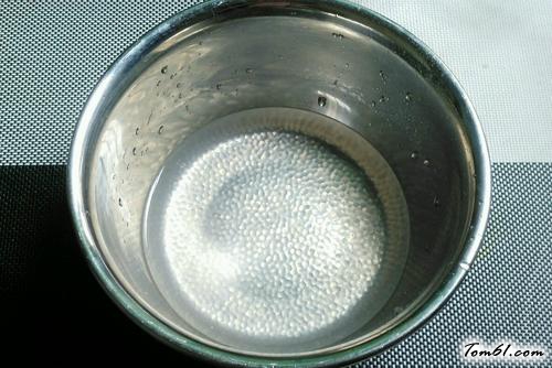 【椰汁西米糕】