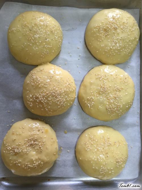 【水果奶酪面包】