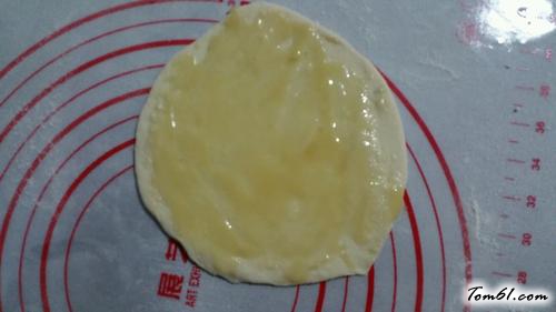 【花生红糖馅饼】