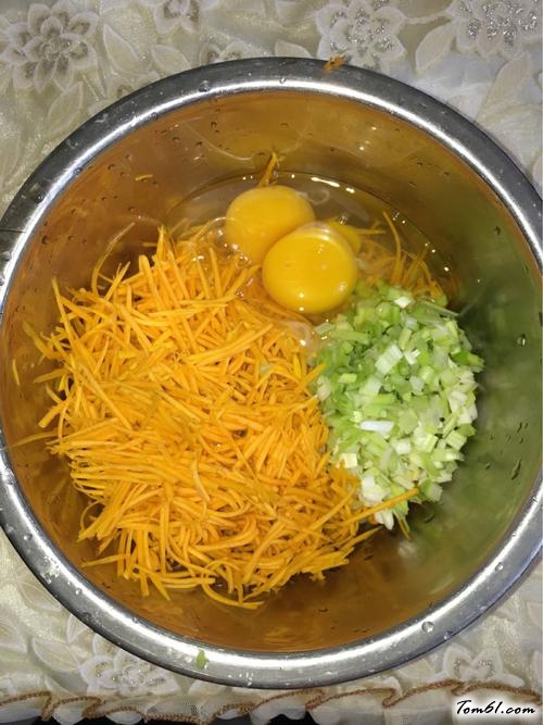 【南瓜鸡蛋饼】
