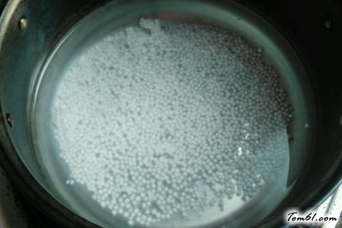 【椰汁西米糕】