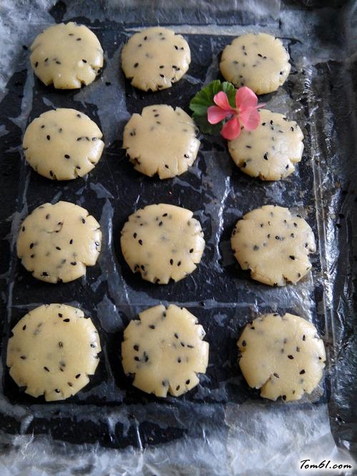 【黑芝麻桃酥】