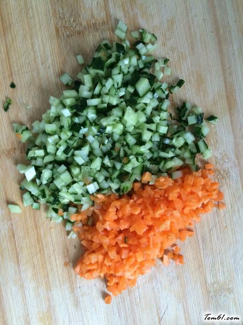 【米饭蔬菜饼】