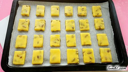 【葡萄干奶酥】