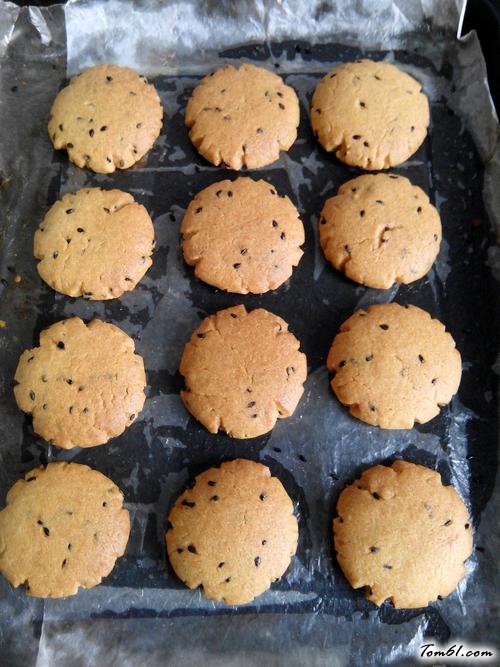 【黑芝麻桃酥】