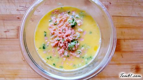 【黄瓜火腿鸡蛋饼】