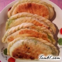 韭菜盒子的做法2