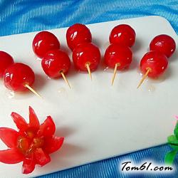 圣女果冰糖葫芦的做法