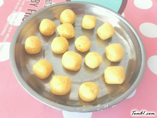 【炸南瓜丸子】