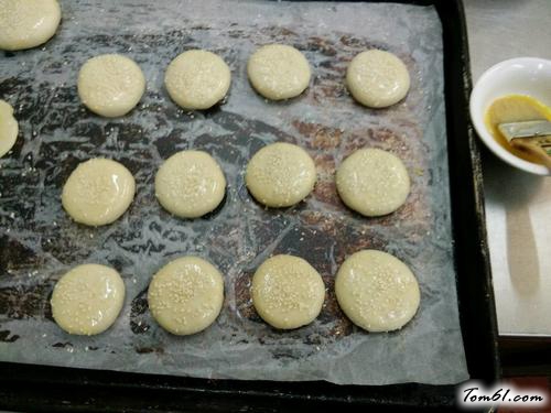 【香酥烤肉饼】