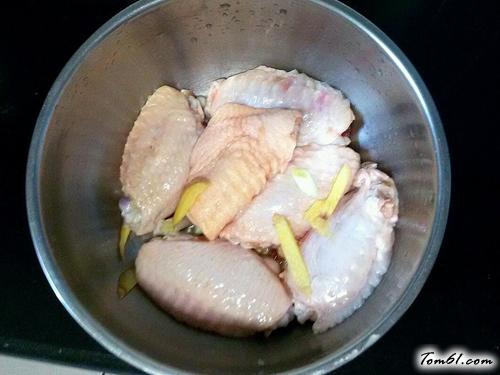 【奥尔良烤鸡翅】