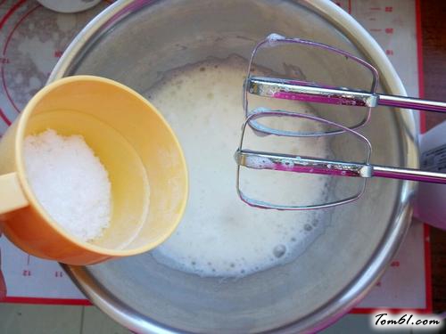 【蓝莓椰丝蛋糕卷】