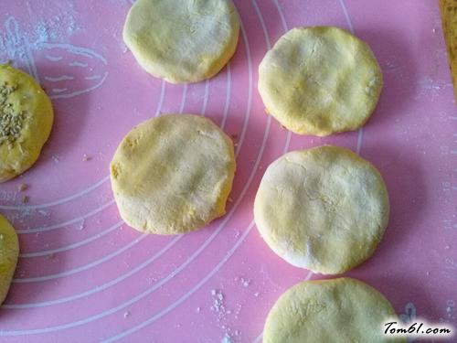 【南瓜糯米饼】