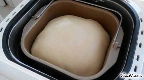 【奶香豆沙小餐包】