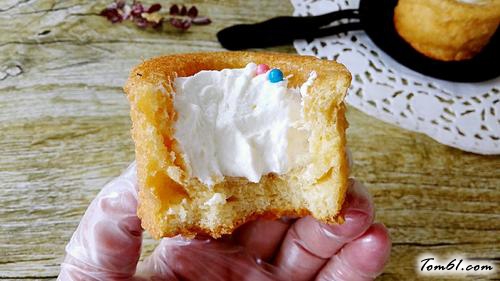 【杯子奶油蛋糕】