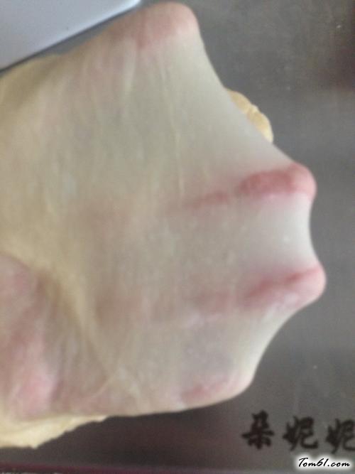 【果酱甜面包】