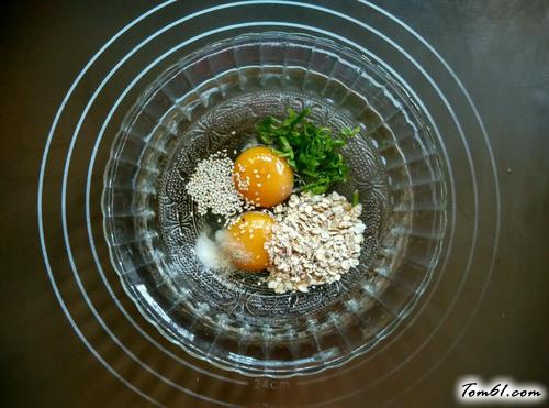 【燕麦片鸡蛋饼】