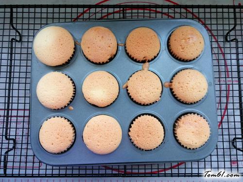 【圣诞草莓迷你蛋糕】