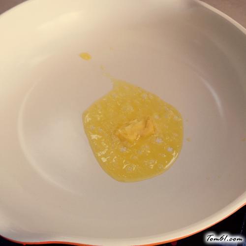 【草莓鸡蛋卷】