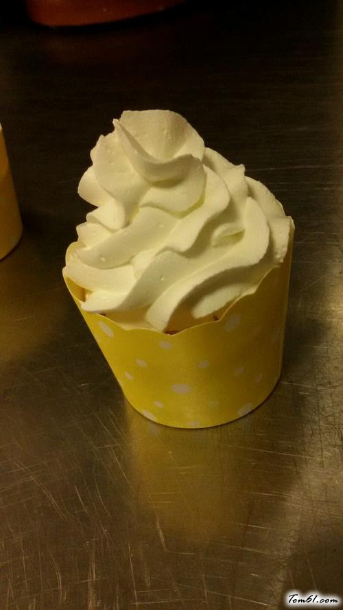 【原味纸杯蛋糕】