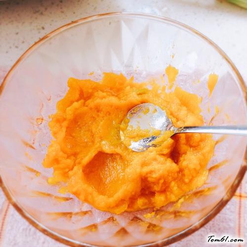 【南瓜芝麻卷】