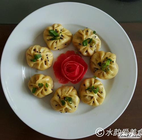 【灌汤生煎包】