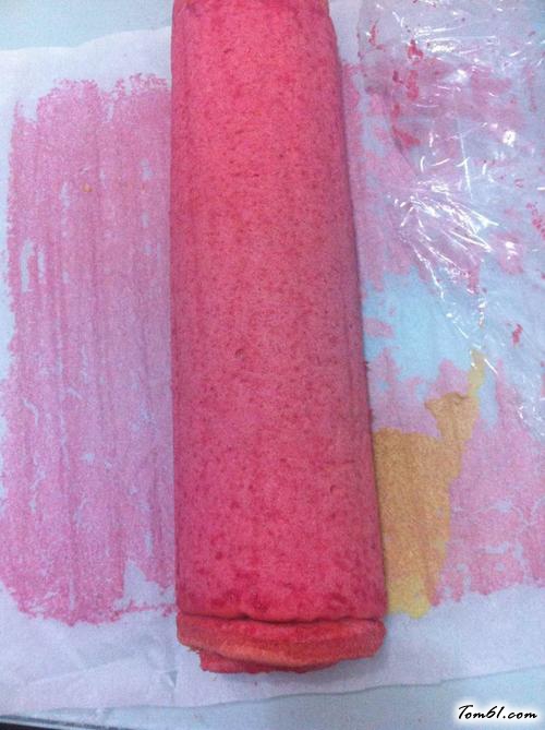 【蜜豆抹茶红丝绒蛋糕卷】